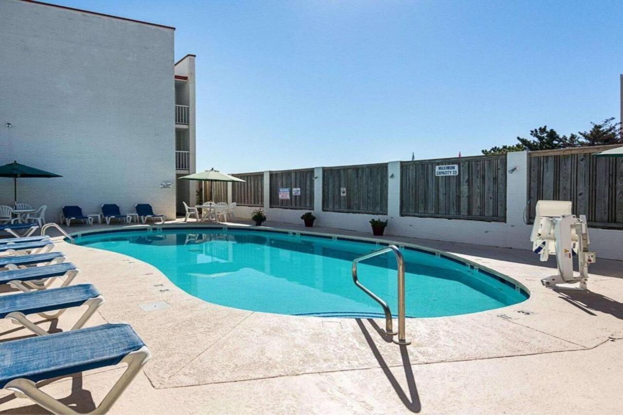 Ocean27 Hotel Virginia Beach Extérieur photo