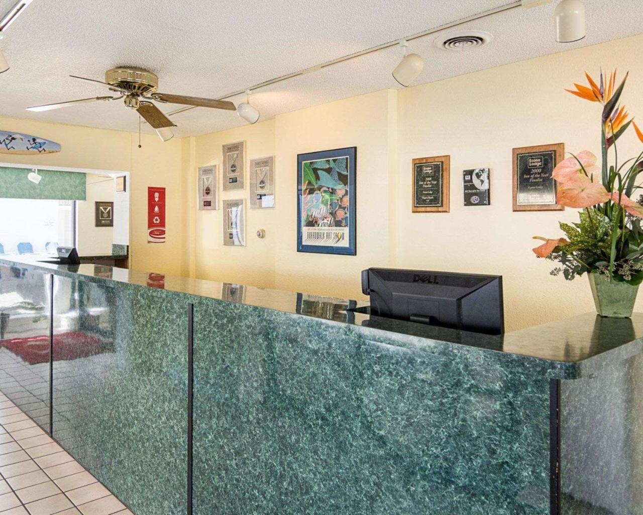 Ocean27 Hotel Virginia Beach Extérieur photo